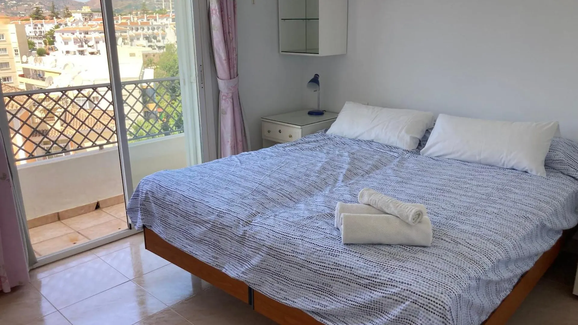 Shr061 Apartamento Con Piscina Cerca De La Playa Nerja 0*,  Spain